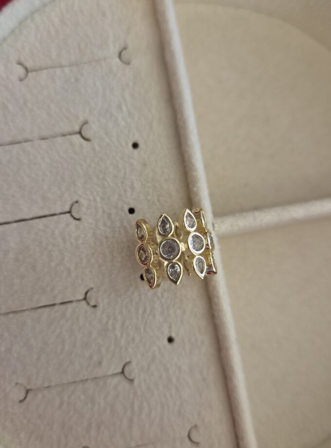 Lüks Damla Zirkon Taş Dizilimli Gold Ear Cuff